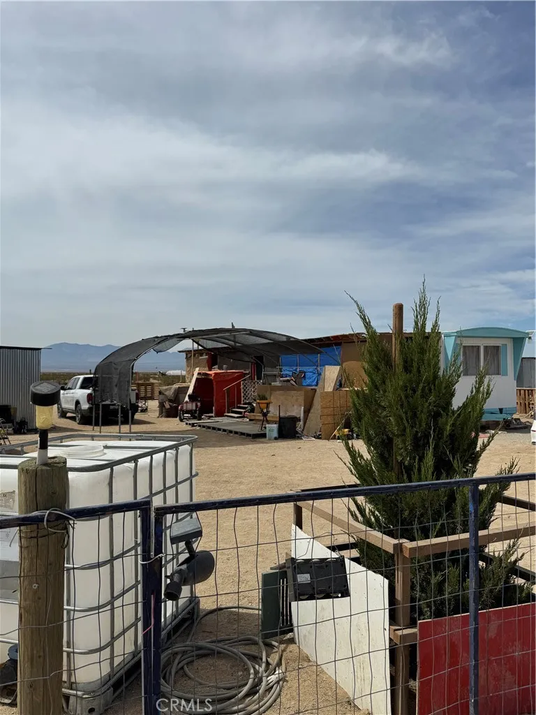 22510 E 226 F12 Hi Vista, CA 93535