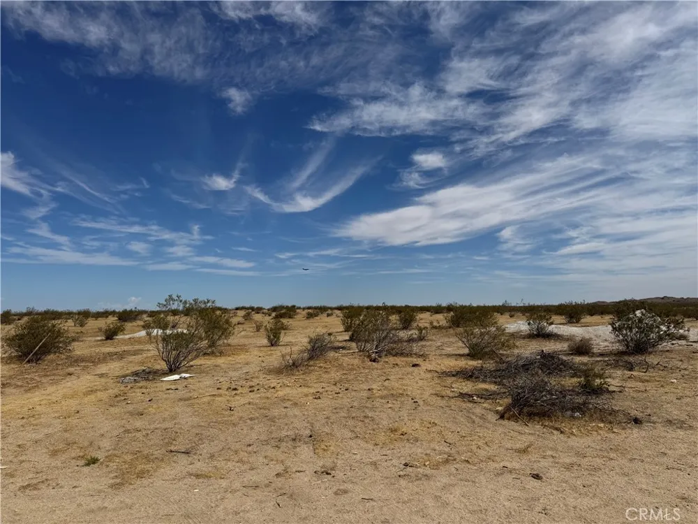 22510 E 226 F12 Hi Vista, CA 93535