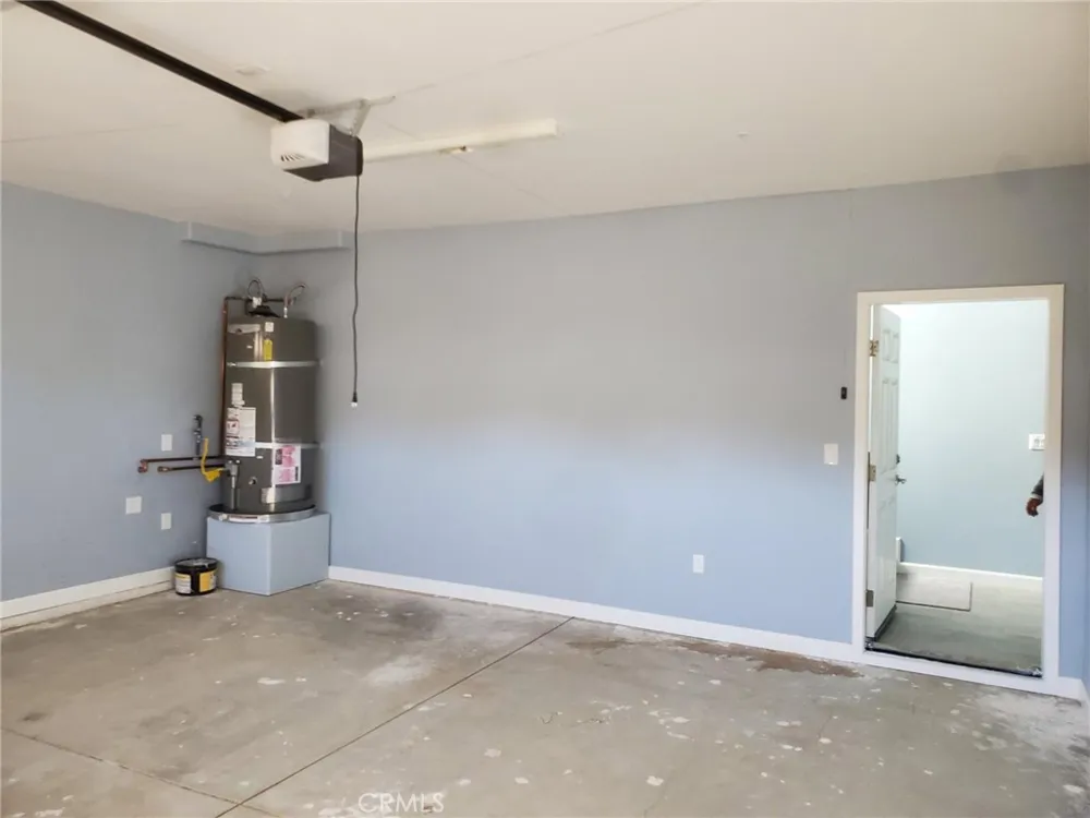 20819 W Seasons Lane Los Angeles, CA 91306