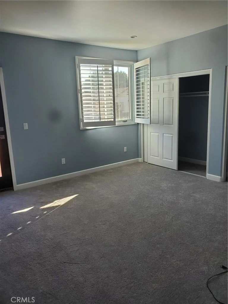 20819 W Seasons Lane Los Angeles, CA 91306