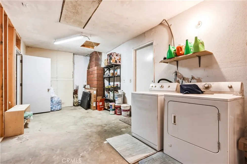 17307 Longmeadow Avenue Palmdale, CA 93591