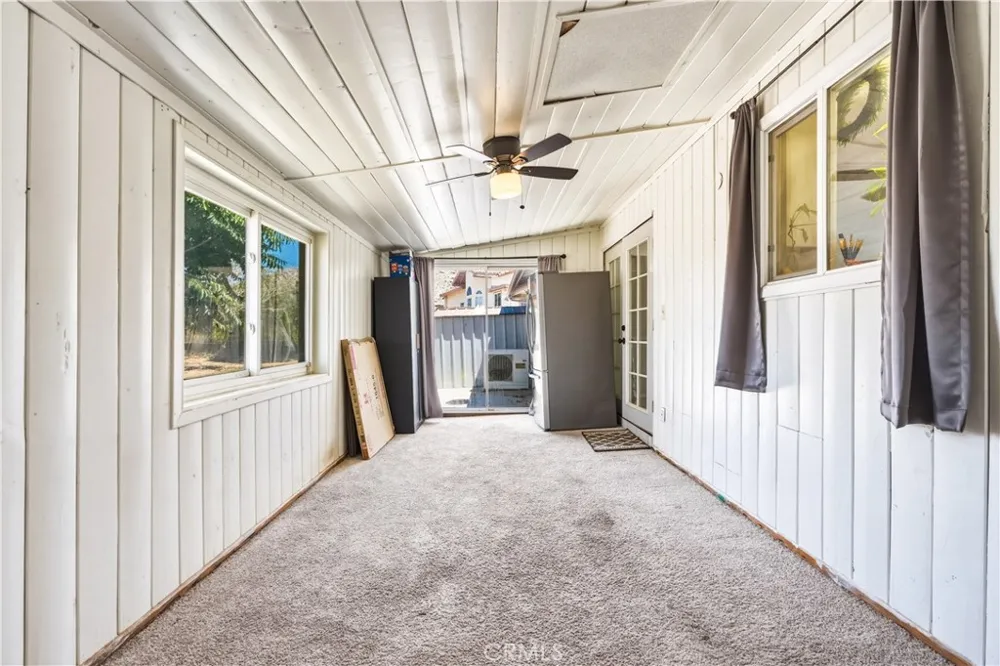 17307 Longmeadow Avenue Palmdale, CA 93591