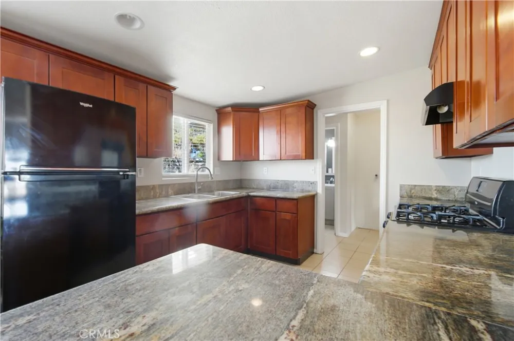 8672 Ironwood California City, CA 93505