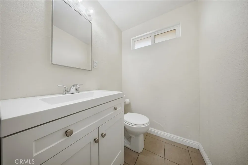 8672 Ironwood California City, CA 93505