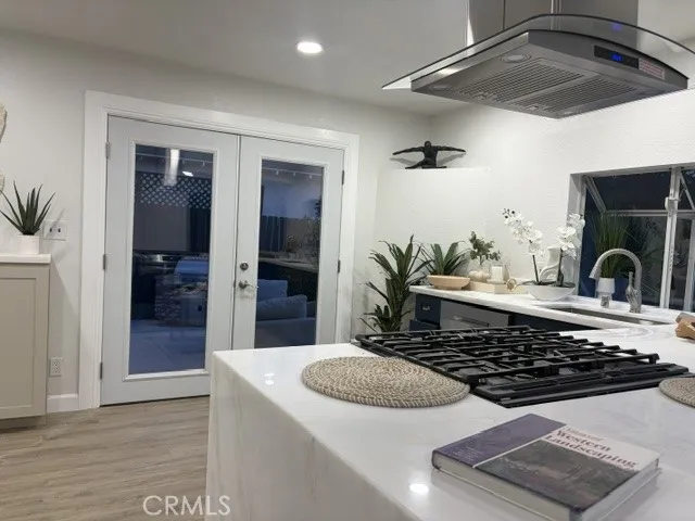 5847 Texhoma Avenue Encino, CA 91316