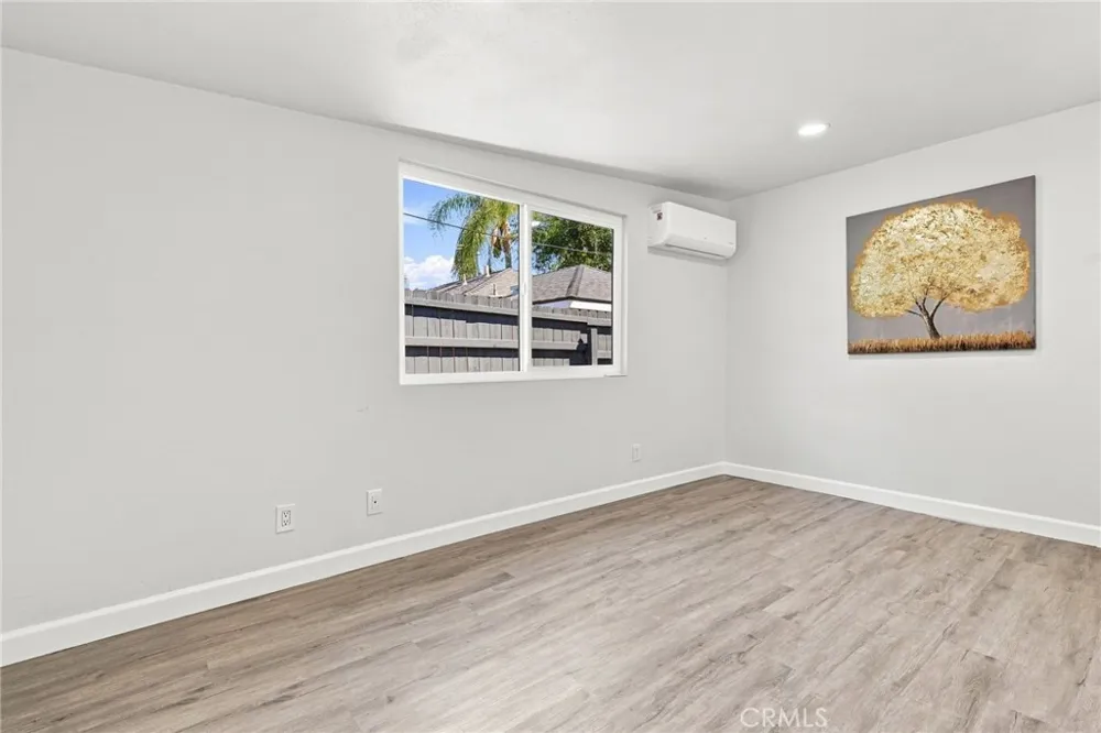 5847 Texhoma Avenue Encino, CA 91316