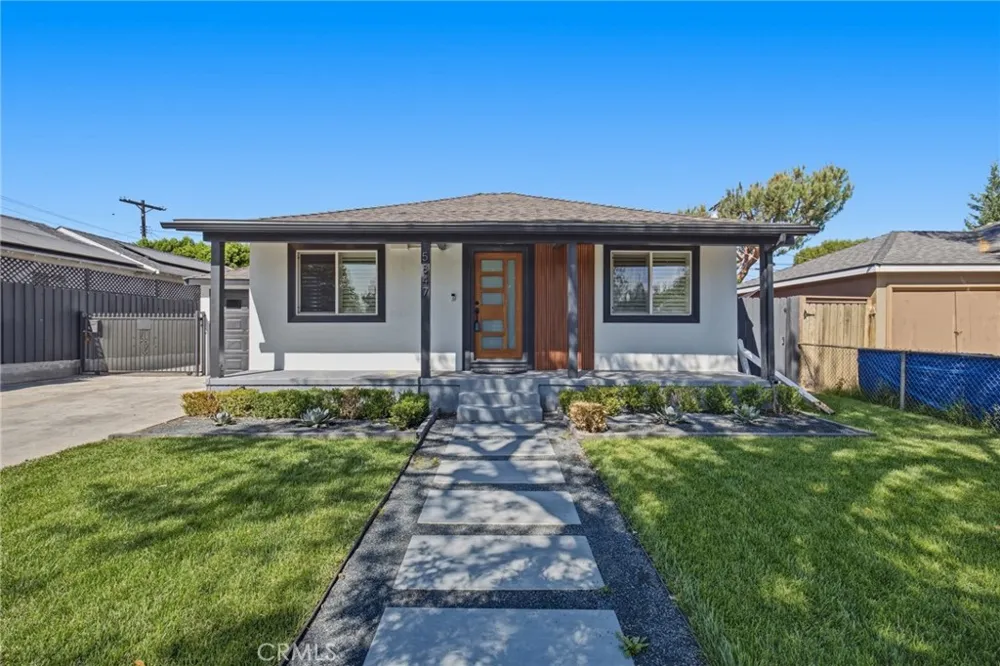 5847 Texhoma Avenue Encino, CA 91316