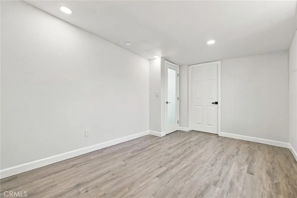 5847 Texhoma Avenue Encino, CA 91316