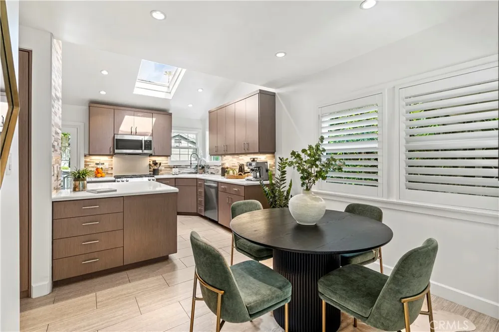 8963 Cynthia West Hollywood, CA 90069