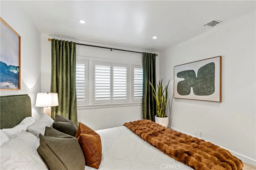 8963 Cynthia West Hollywood, CA 90069