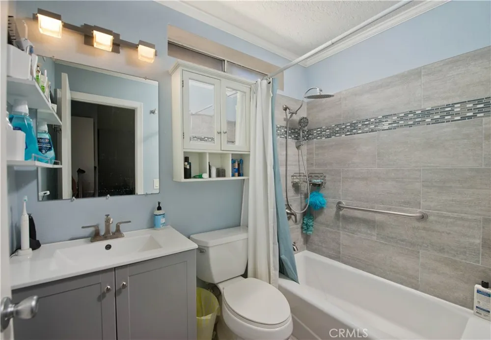 31910 Green Hill Castaic, CA 91384