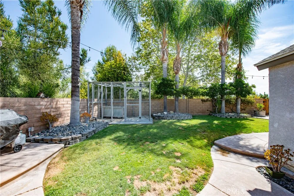31910 Green Hill Castaic, CA 91384