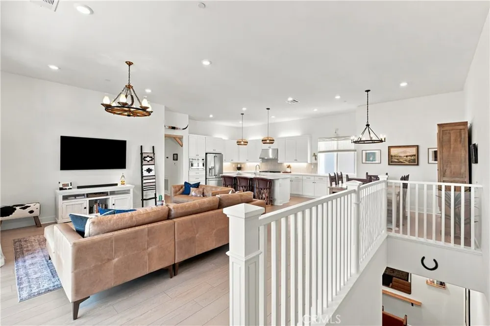 27628 Exploration Valencia, CA 91381