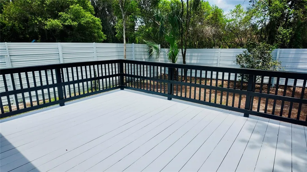 966 CLOVER STREET Deland, FL 32720