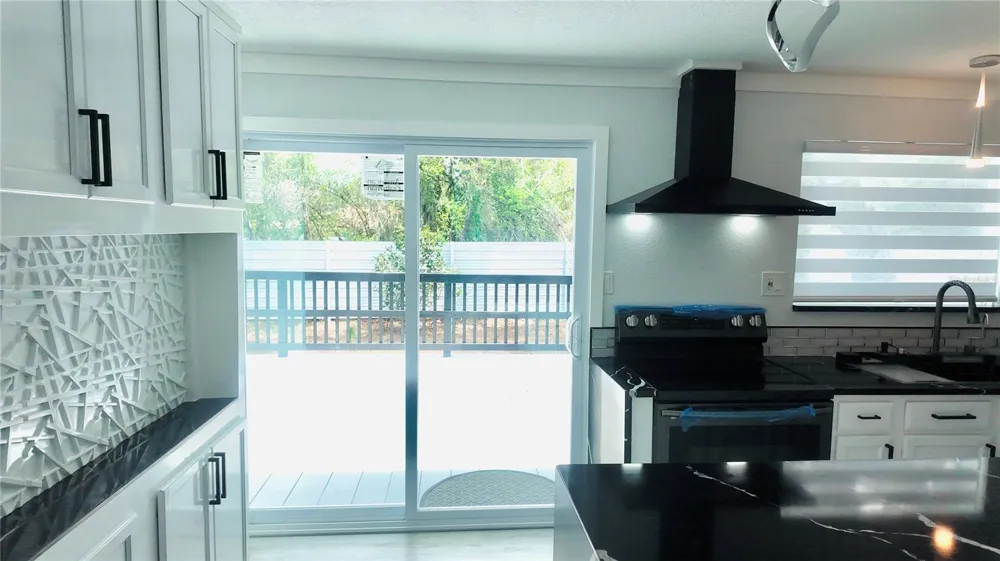 966 CLOVER STREET Deland, FL 32720