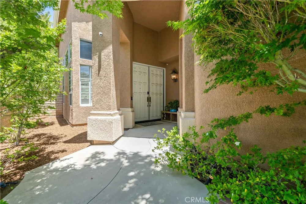 5371 Carmento Drive Oak Park, CA 91377