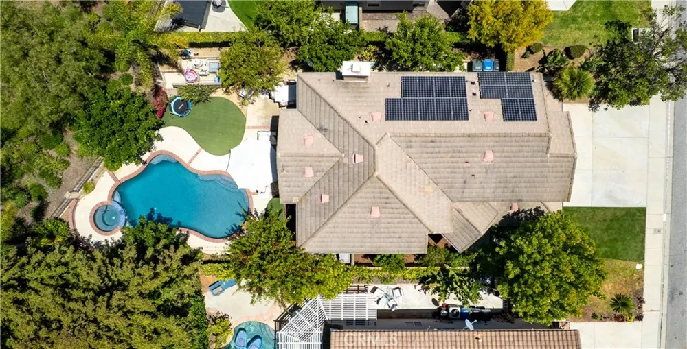 5371 Carmento Drive Oak Park, CA 91377