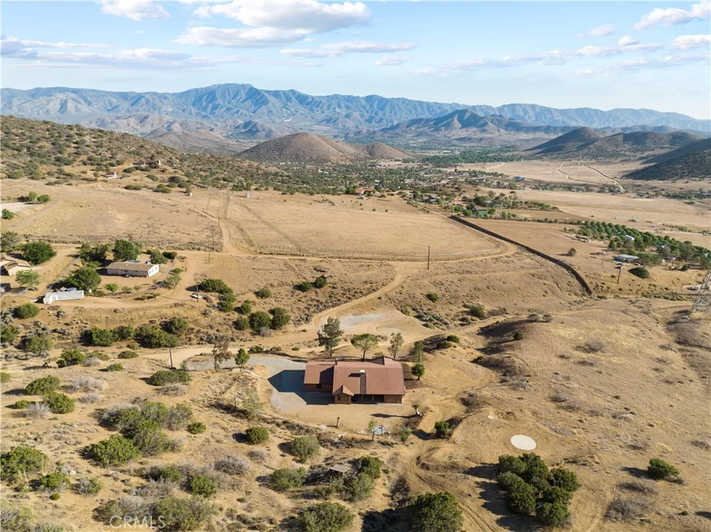 2945 Shannon Valley Acton, CA 93510