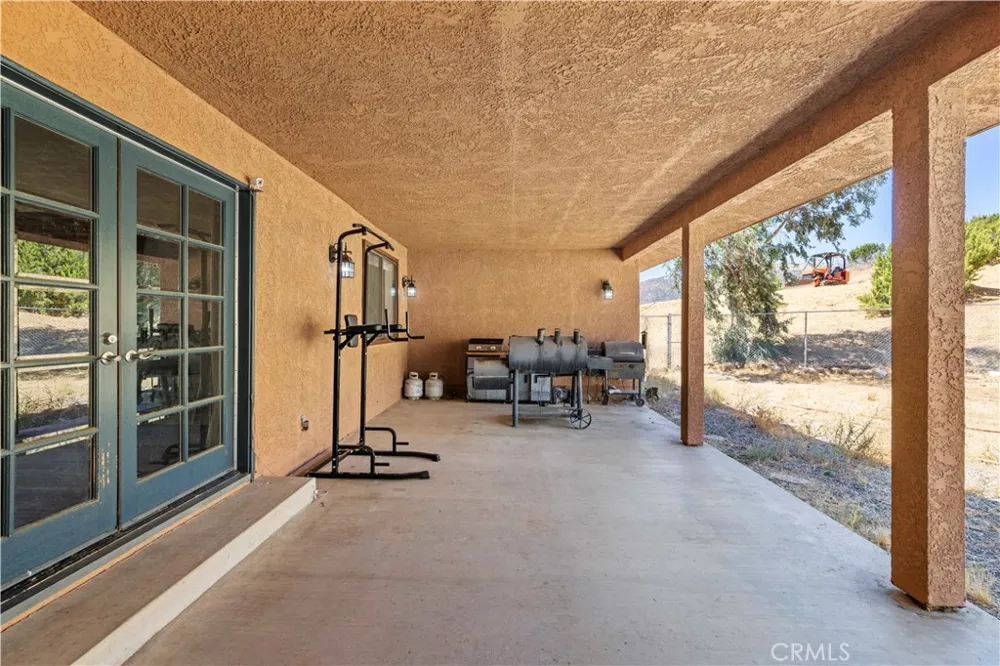 2945 Shannon Valley Acton, CA 93510