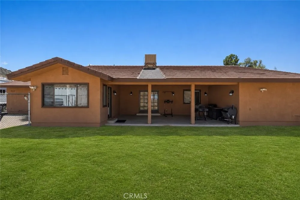 2945 Shannon Valley Acton, CA 93510