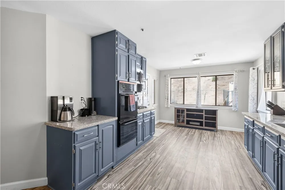 2945 Shannon Valley Acton, CA 93510
