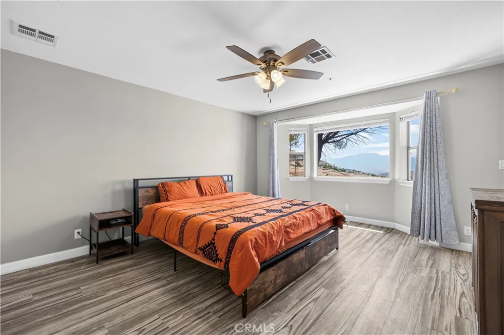 2945 Shannon Valley Acton, CA 93510