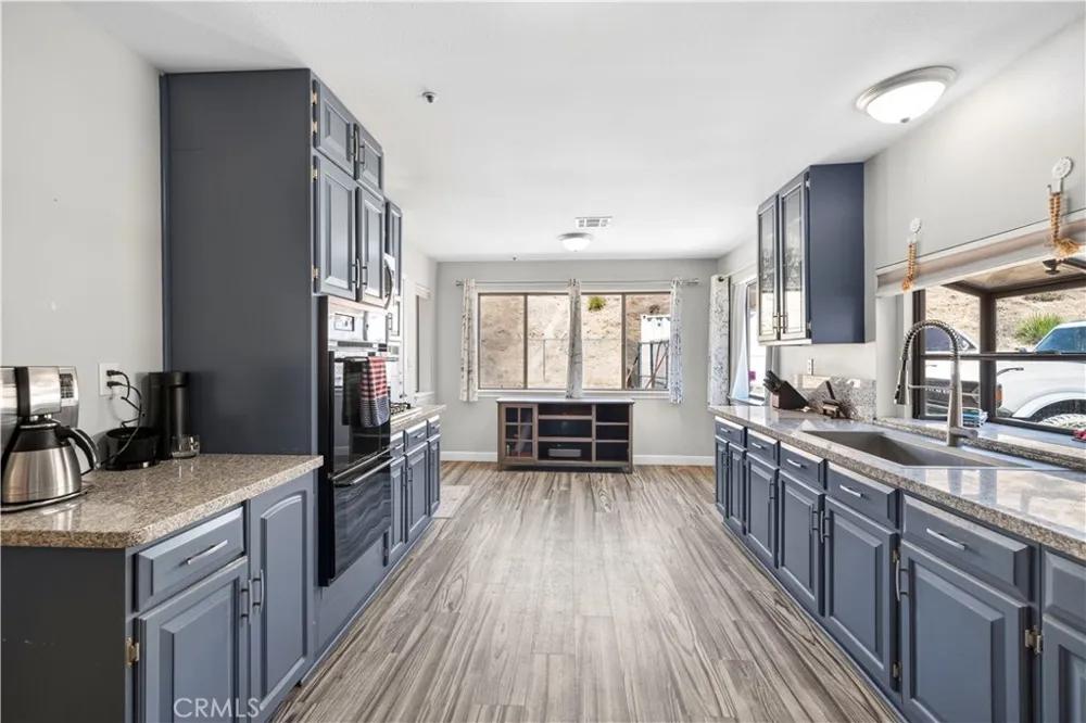 2945 Shannon Valley Acton, CA 93510