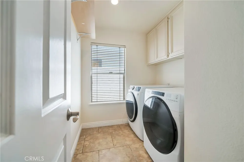 24743 Calle Altamira Calabasas, CA 91302
