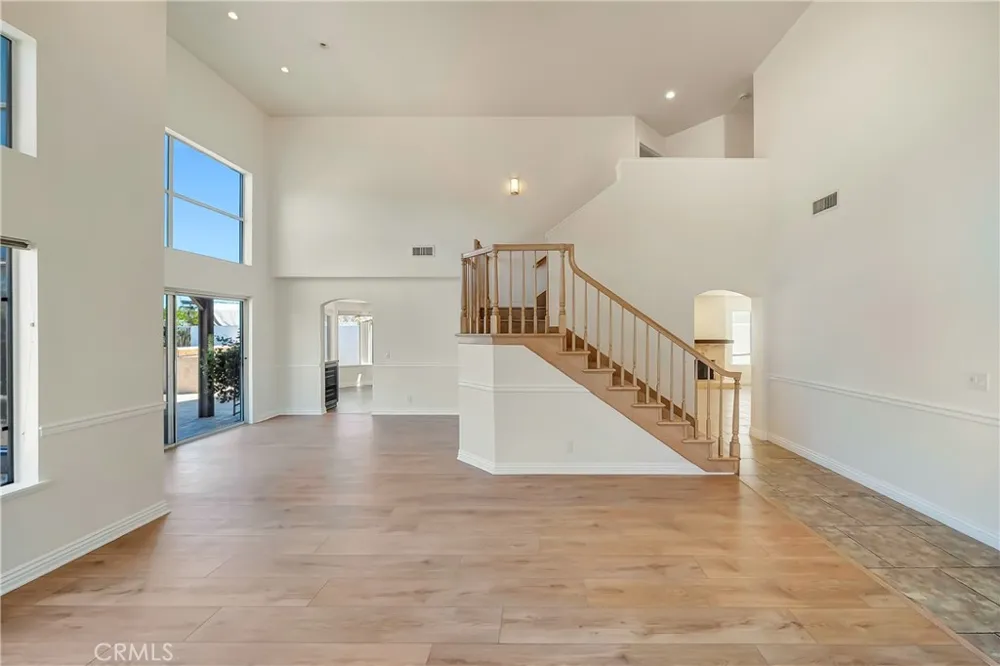 24743 Calle Altamira Calabasas, CA 91302