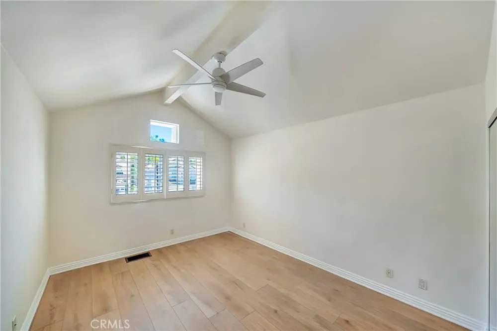 24743 Calle Altamira Calabasas, CA 91302