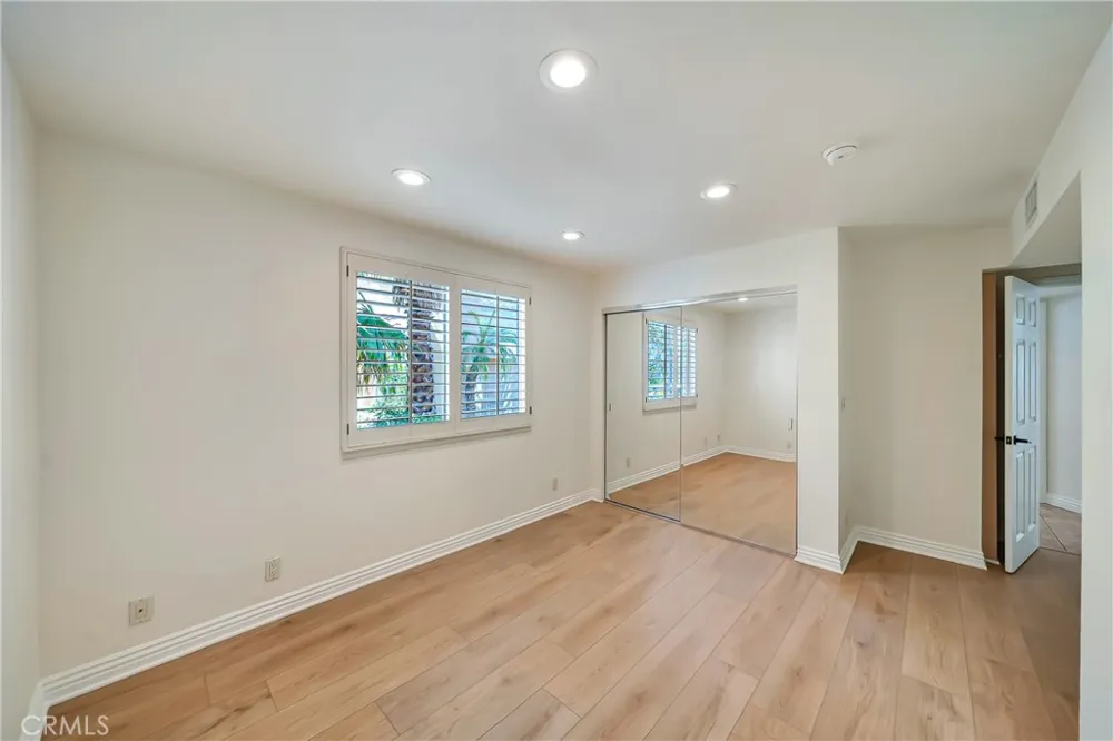 24743 Calle Altamira Calabasas, CA 91302