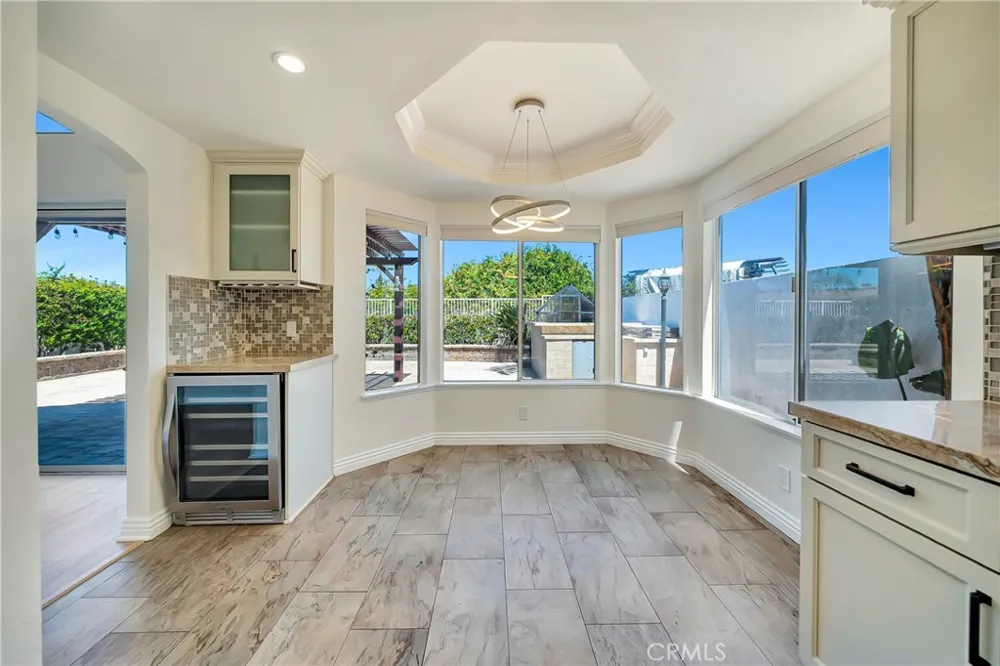 24743 Calle Altamira Calabasas, CA 91302