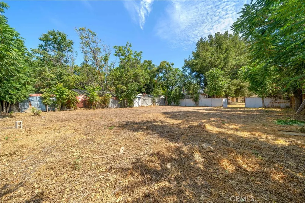 12473 Ralston Sylmar, CA 91342