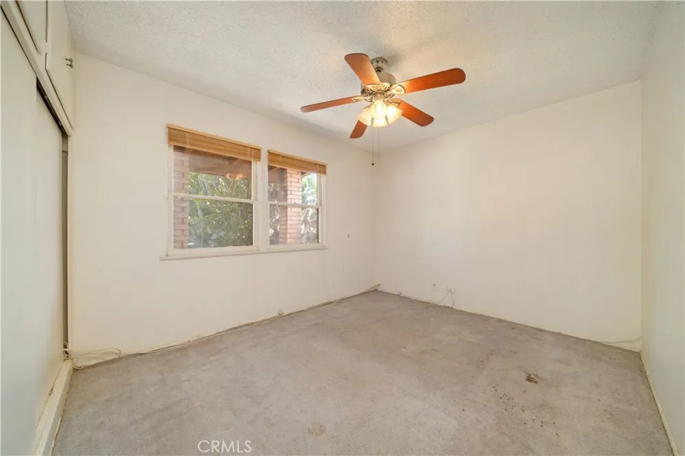 12473 Ralston Sylmar, CA 91342