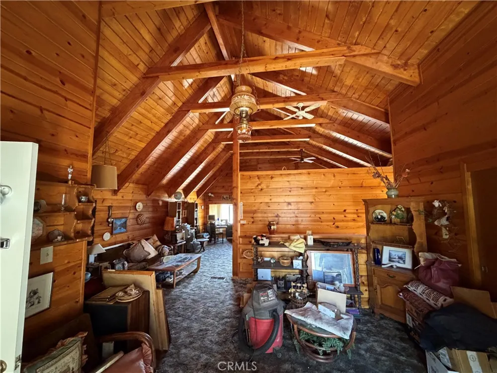 3512 Oakwood Mountain Mesa, CA 93240