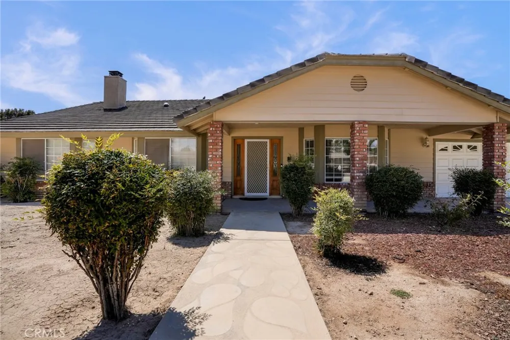 14664 Pamlico Road Apple Valley, CA 92307