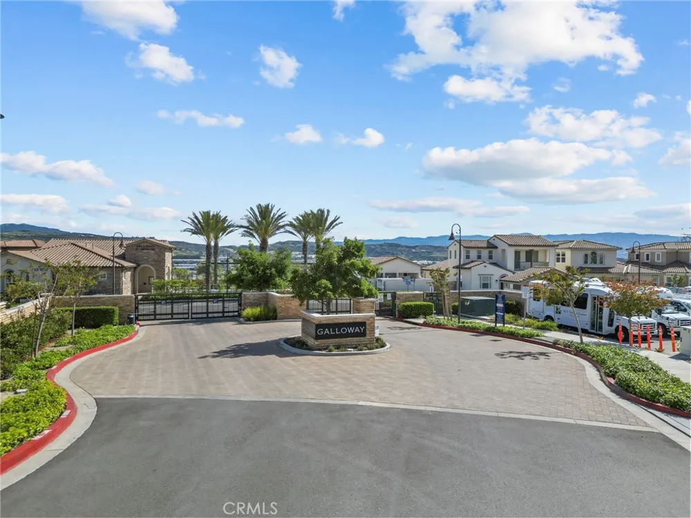 27105 Yearling Saugus, CA 91350
