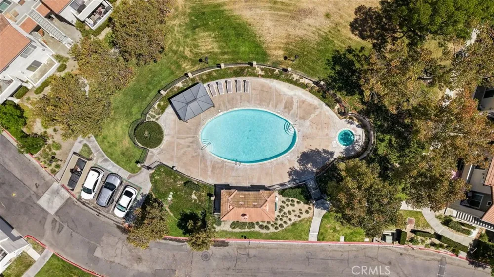 21227 Trumpet Drive #202 Newhall, CA 91321