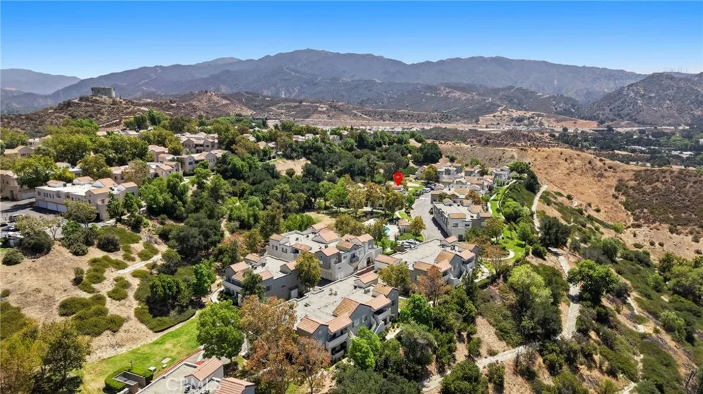 21227 Trumpet Drive #202 Newhall, CA 91321