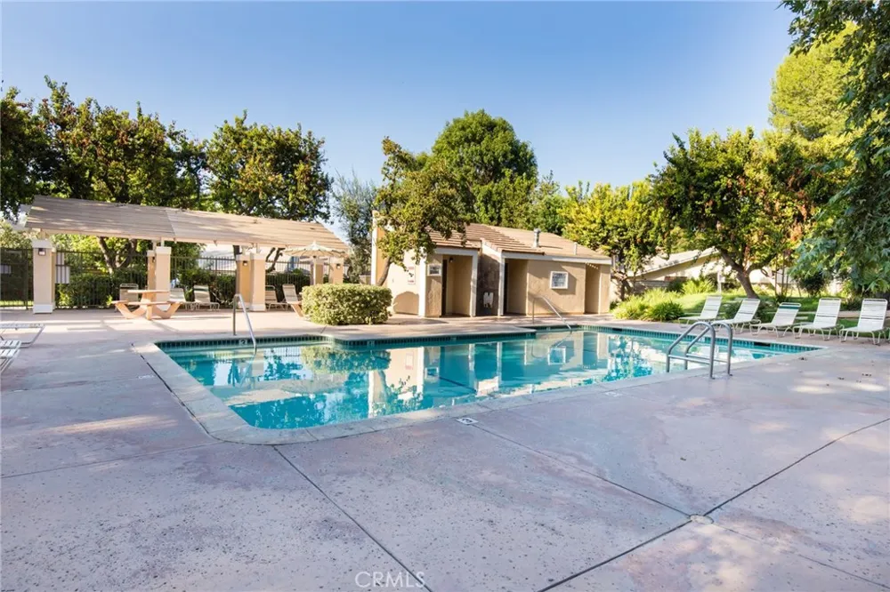 25503 Via Impreso Valencia, CA 91355