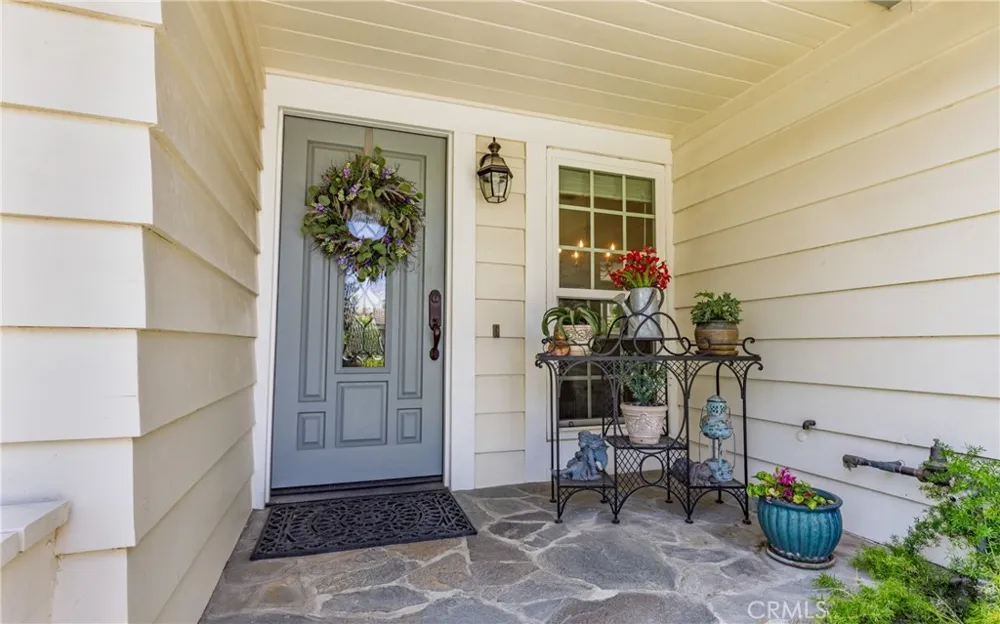 25503 Via Impreso Valencia, CA 91355