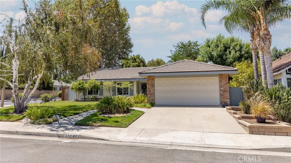 25503 Via Impreso Valencia, CA 91355