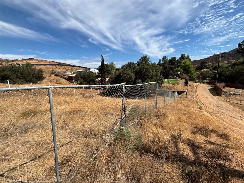 Yucca Street Wildomar, CA 92584