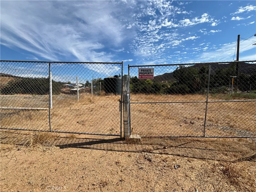 Yucca Street Wildomar, CA 92584