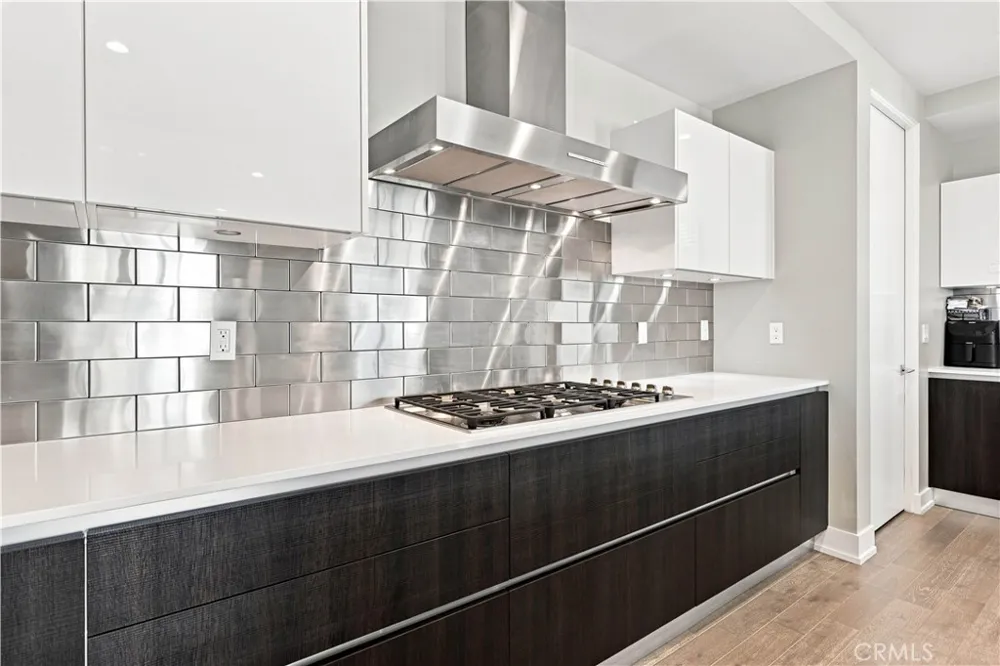 450 N Palm Dr #407 Beverly Hills, CA 90210