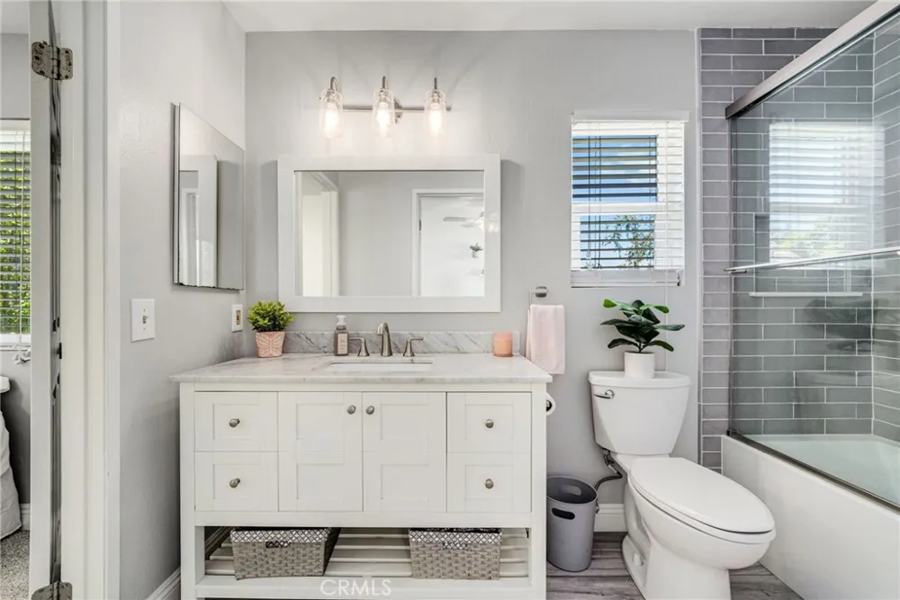372 Spring Breeze Court Simi Valley, CA 93065