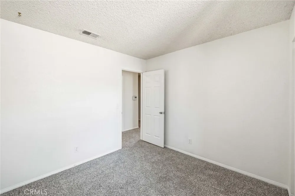 1510 E Avenue J12 Lancaster, CA 93535