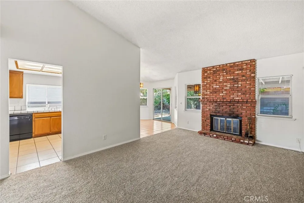 1510 E Avenue J12 Lancaster, CA 93535