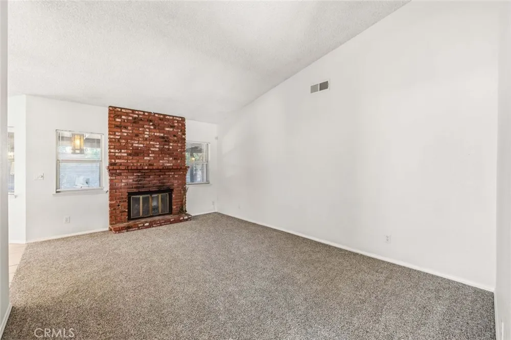 1510 E Avenue J12 Lancaster, CA 93535