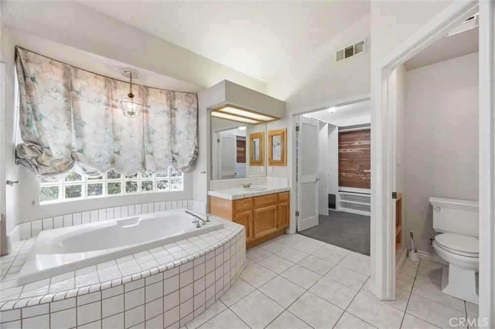 8706 Dalby Court Bakersfield, CA 93313